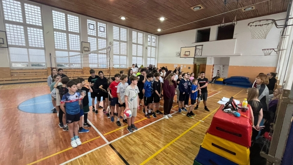 Novoroční školní turnaj v přehazované