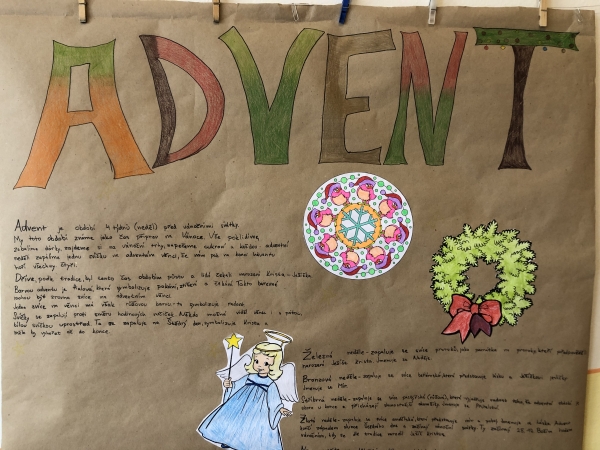 Netradiční adventní sloh v osmičkách a devítkách