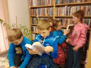 Akce ŠD - BŘEZEN - měsíc knihy a čtenářů v ŠD a návštěva knihovny